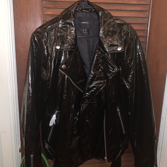A black leather moto jacket - Picture 3 of 6